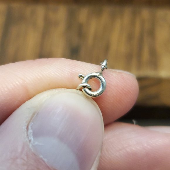 18 Inch 925 Sterling Silver Fancy Design Large Circle Heavy Pendant Necklace - Picture 5 of 7